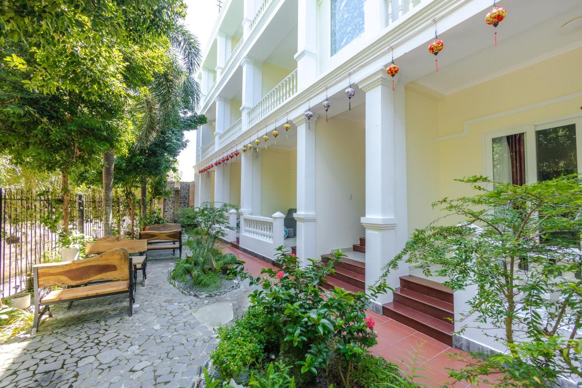 T&T Hotel And Spa Дуонг-Донг Экстерьер фото